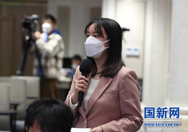 02538b2bfc664ae8a6902a5a749e5f82.jpg 中央广播电视总台央视记者提问_large.jpg
